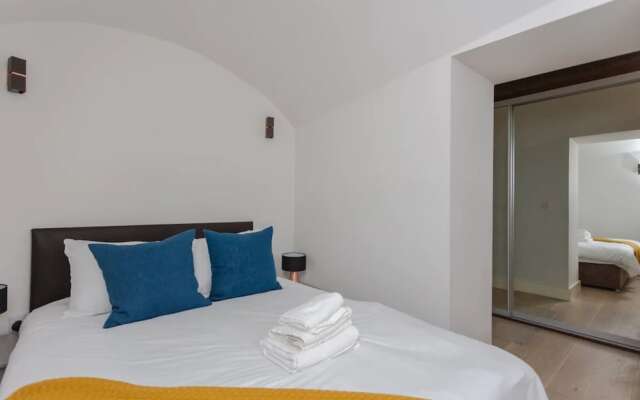 Spacious and Modern Apartment in Pimlico