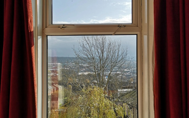 Chimneys Guest House