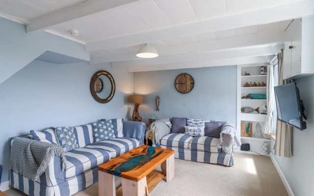 2 Cliff Cottages
