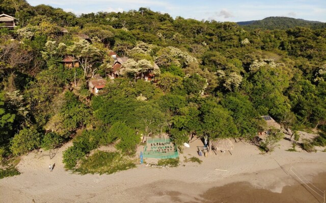 Costa Dulce Ecolodge and Retreat Center
