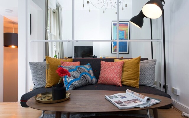 Luxury Studio Apartment in Kensington