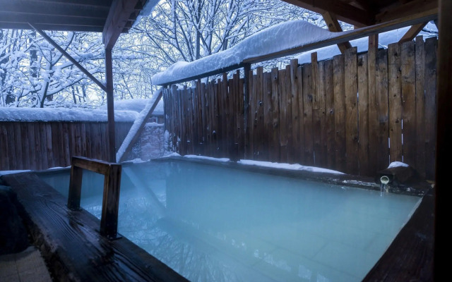 Hotel Lucent Takamiya