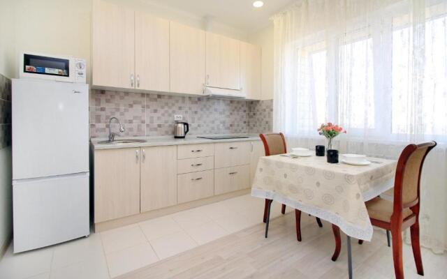ZhK Raduzhnyj bereg apartamenty bliz aeroporta RB343