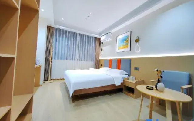 Qifeng Homestay (Xingyi DCF)