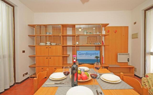 Lina's Apartment  in Moniga del Garda