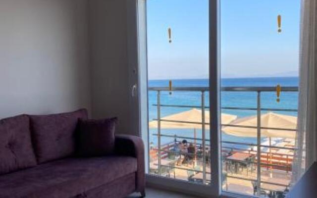 Seaside Apart Hotel