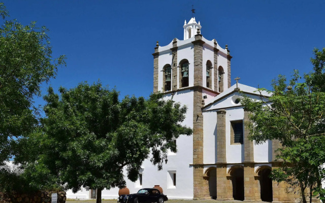 Pousada Convento de Arraiolos - Historic Hotel