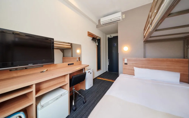 Super Hotel Namba Nippombashi