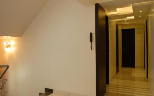 Hotel Silver Seven