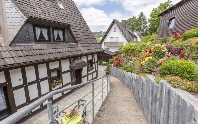Hillside Cottage Near Winterberg