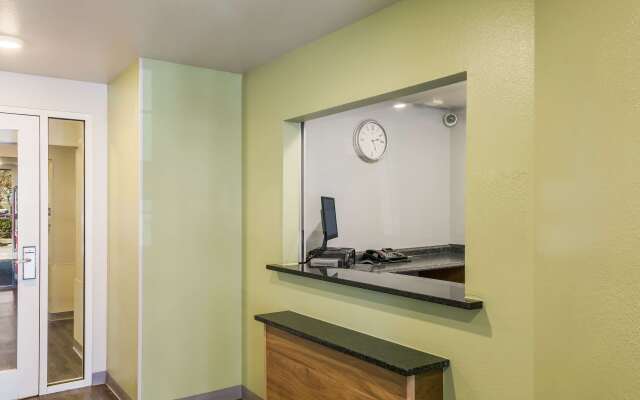 WoodSpring Suites Houston La Porte