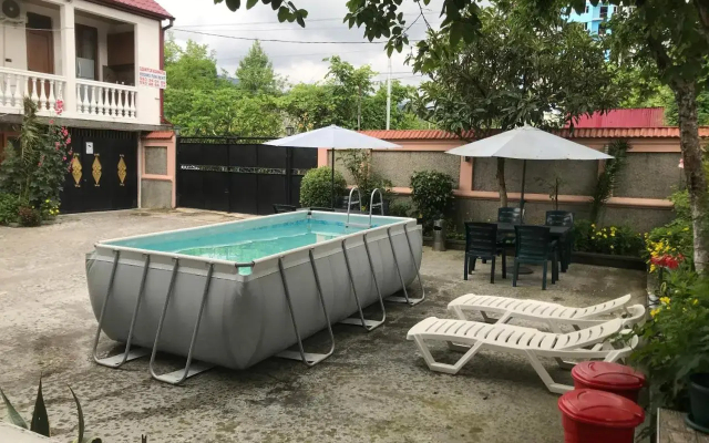 Guest House Achareli