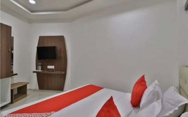 Hotel Dev Palace