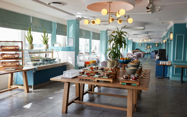 Thistle London Heathrow Terminal 5