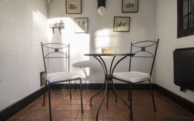 No. 21 Guest Accommodation