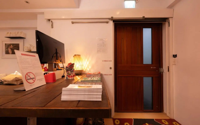 Apartment 10F
