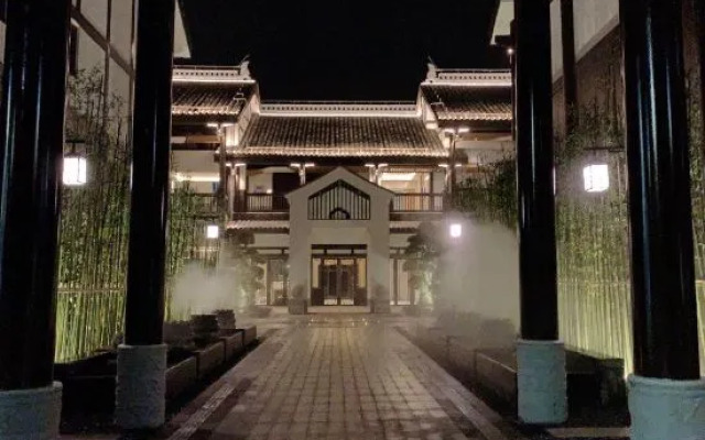 Fujiang Hotel