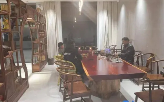 Yuanyang Duoyishu Xindu Hotel