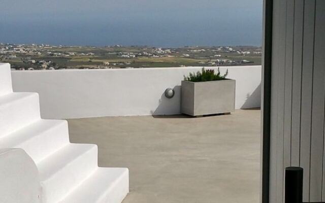 Nerti Suites