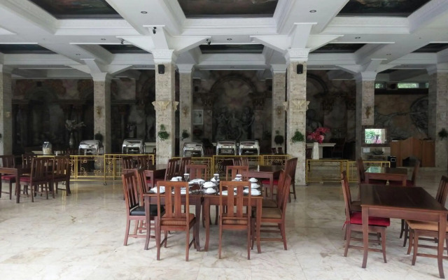 Grand Paradise Hotel Lembang
