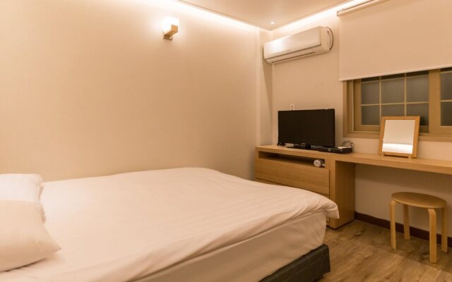 Nobunpang Guesthouse - Hostel