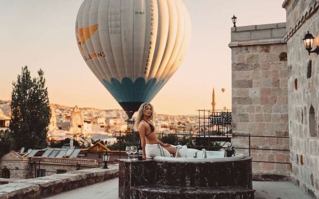 Cappadocia Secret Hill Cave Suites