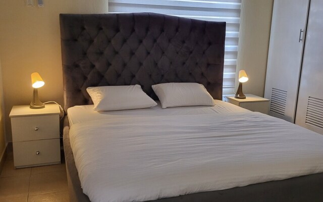 Stylish 2-bed Apartment in Lekki