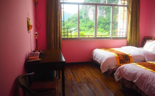 The Yangshuo Moon Resort