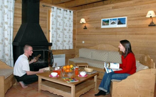 Les Chalets de Praroustan by Actisource