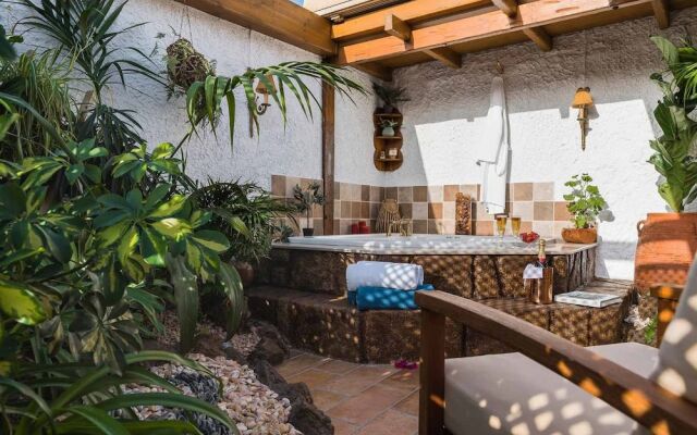 Koukos Rhodian Guesthouse - Adults Only