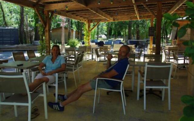 Camping L'Art De Vivre