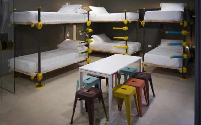 Hostelò Luxury Hostel