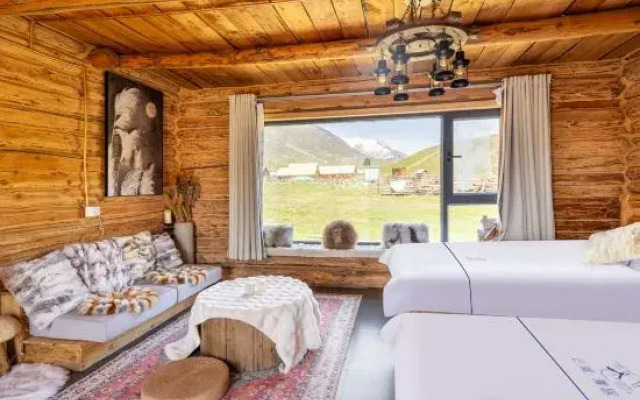 Hemu Yunduanman Residential Summer