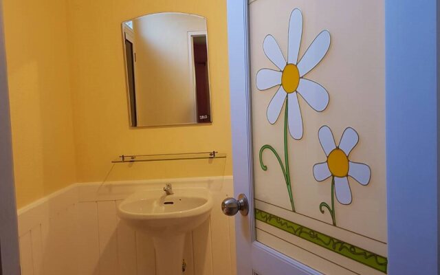 Maikhao Boutique Hostel