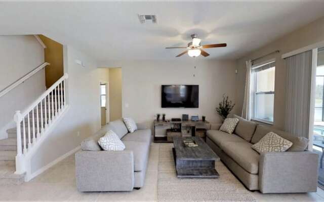 Golden Palms Vacation Resort 2586