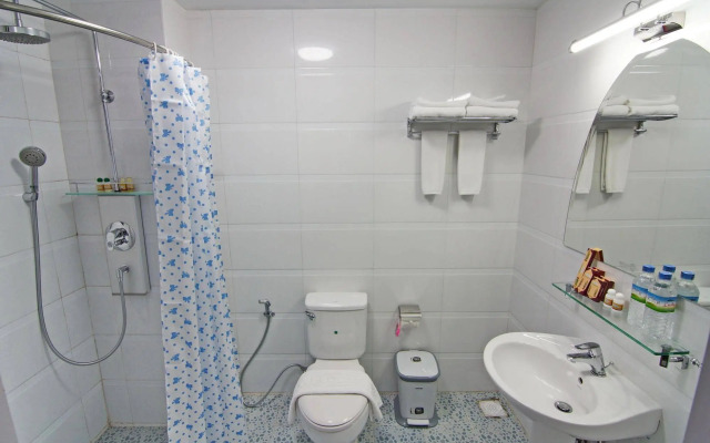 Hotel Mandalay
