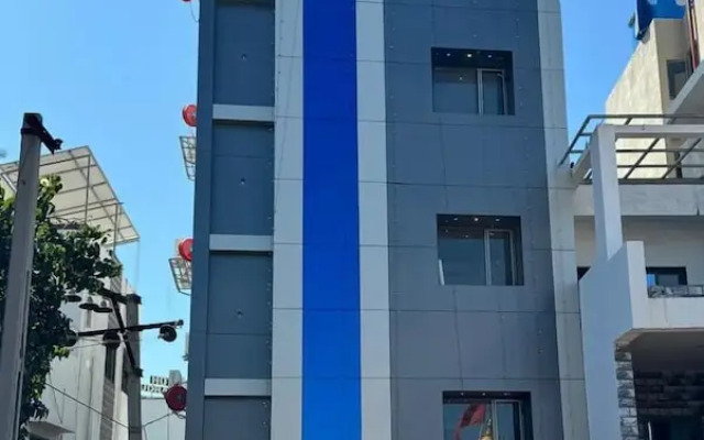 The Sky Comfort Hotel Krisha Dwarka