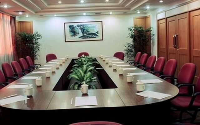 Jundu Center Hotel Yantai