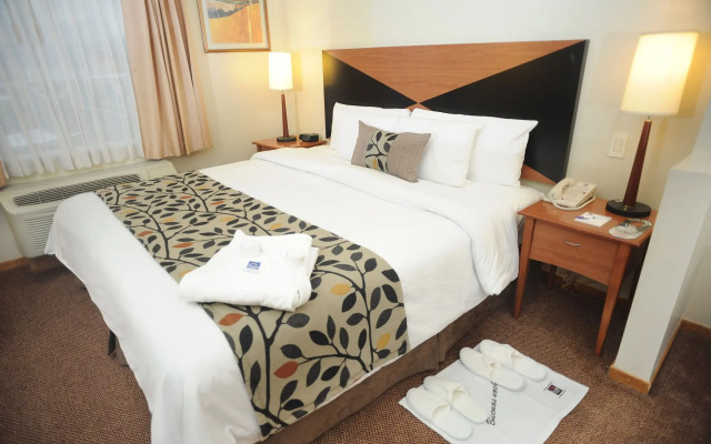 Sleep Inn Hotel Paseo Las Damas