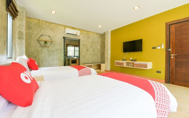 OYO 539 Loft By Busaba