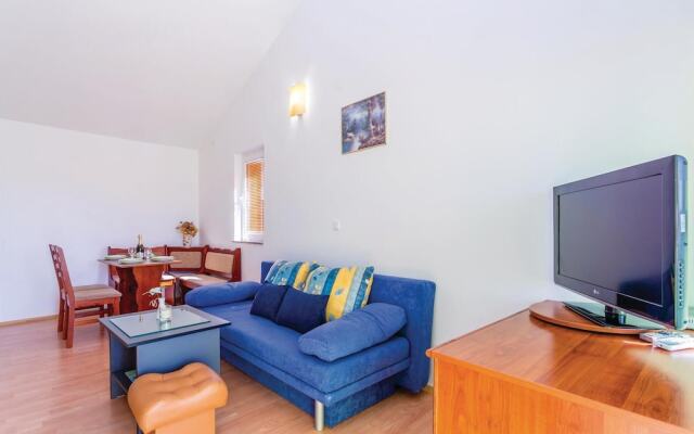 Stunning Home in Krk With Wifi and 2 Bedrooms