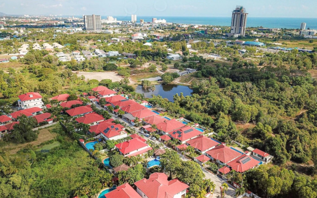 5 BR Pool Villa Close to Beach  CV5