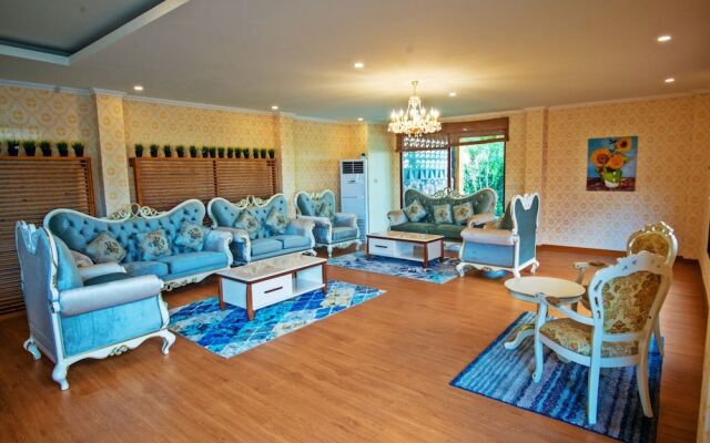Amazing Pool Villas by Korean Style