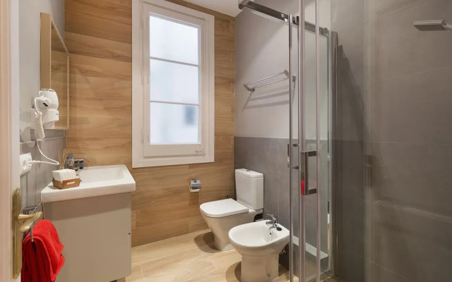 Fisa Rentals Aribau Apartments