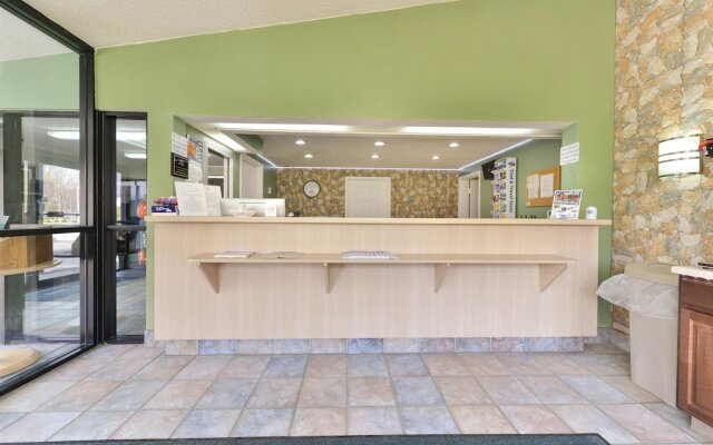 Americas Best Value Inn - Mentor