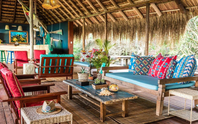 Machangulo Beach Lodge