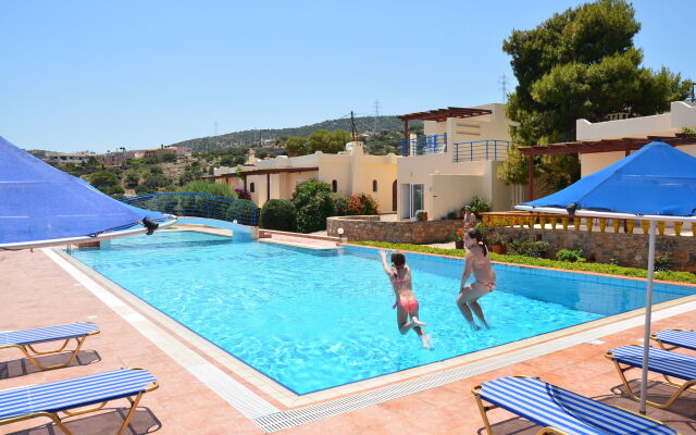 Poppy Villas