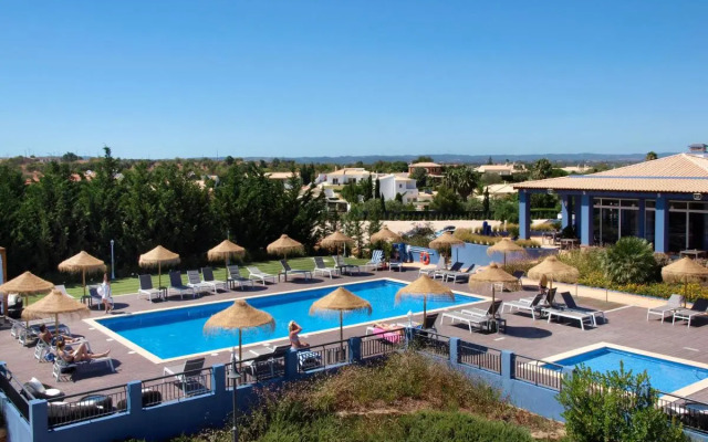 Aldeia Azul Resort