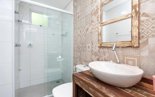 Aluguel Apartamento 2 quartos s/1 suíte | Bombas/SC