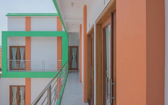 Wisma Atensi by RedDoorz